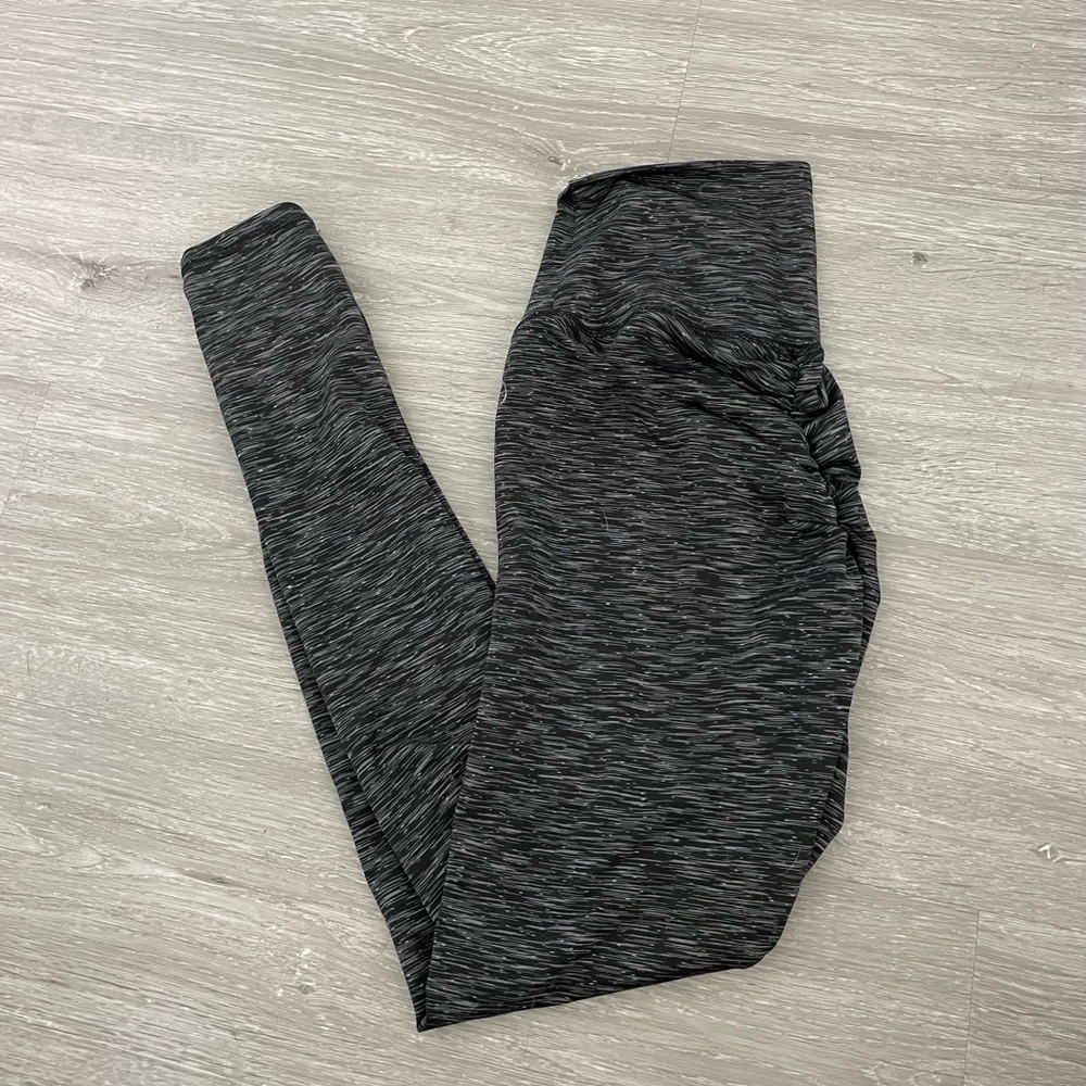 Scrunch butt leggings